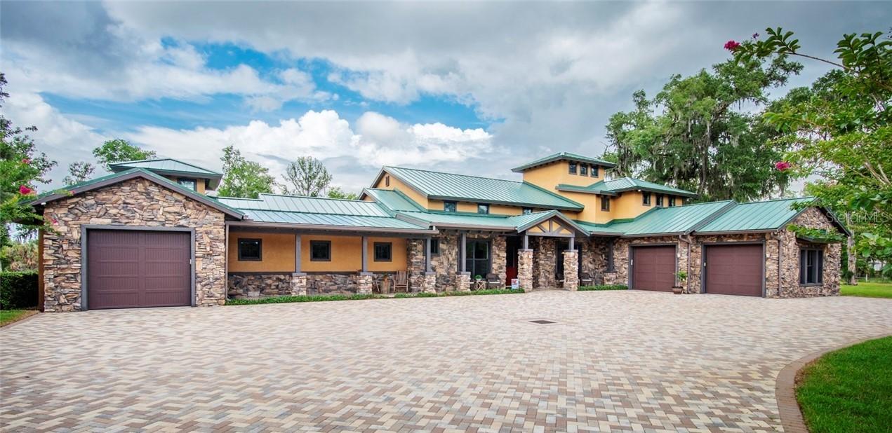 12265 W Deodar St., Crystal River, FL 34428