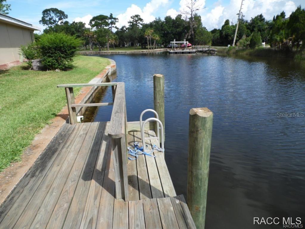 11567 W Bayshore Dr., Crystal River, FL 34429