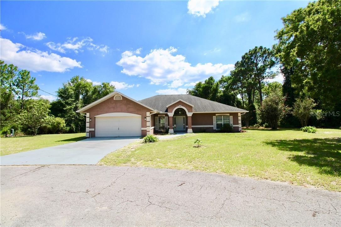 2 Oak Pass Run, Ocala, FL 34472