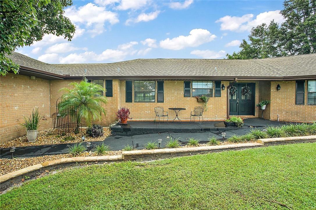 38735 Grays Airport Rd., Lady Lake, FL 32159