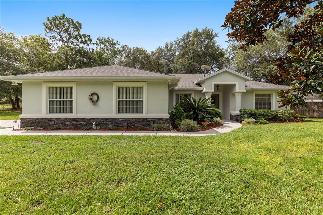 8564 N Merrimac Way, Citrus Springs, FL 34434