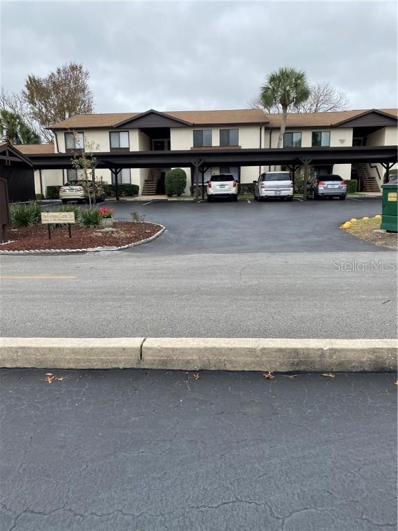 525 Fairways Cir. #B, Ocala, FL 34472