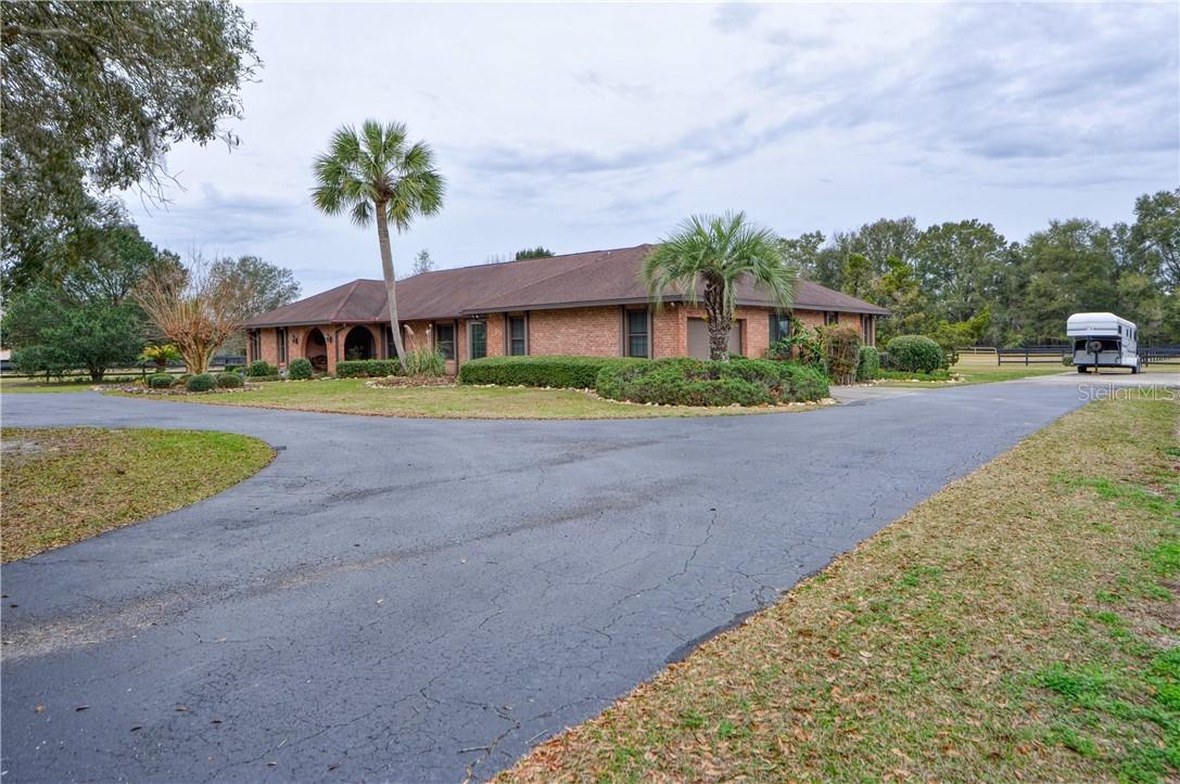 7437 SW 93rd Street Rd., Ocala, FL 34476