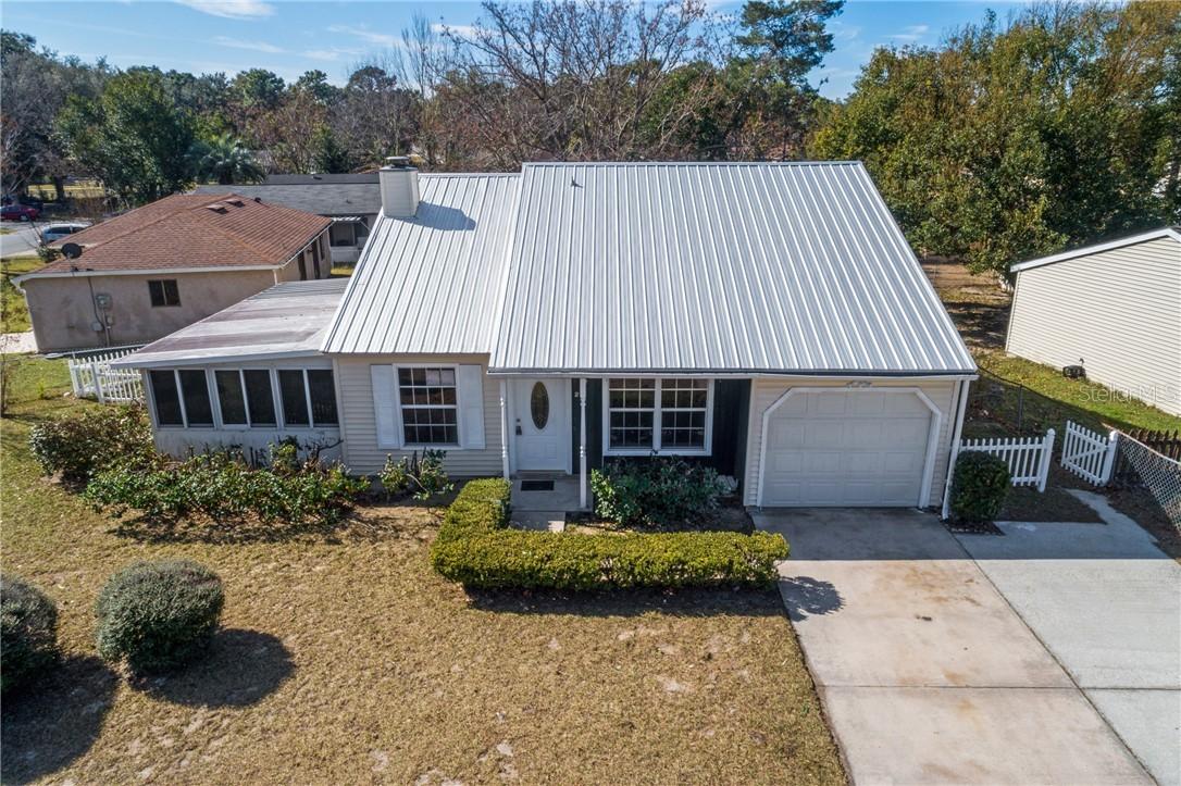 25 Spring Loop Cir., Ocala, FL 34472