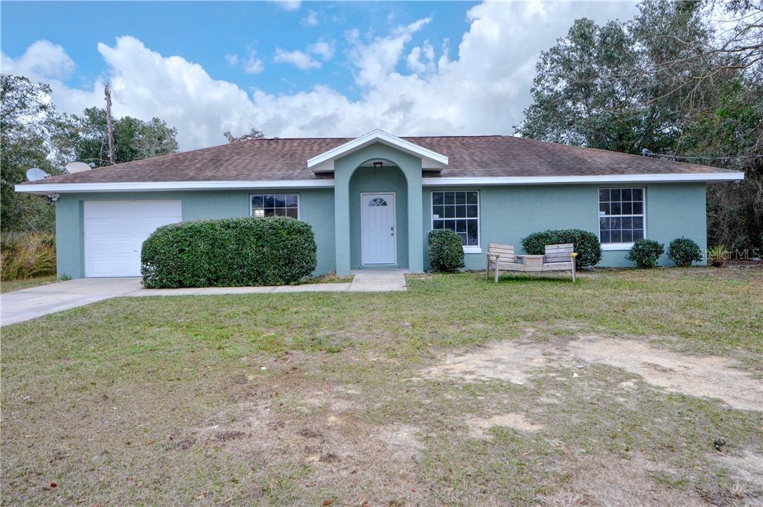 228 Oak Cir., Ocala, FL 34472