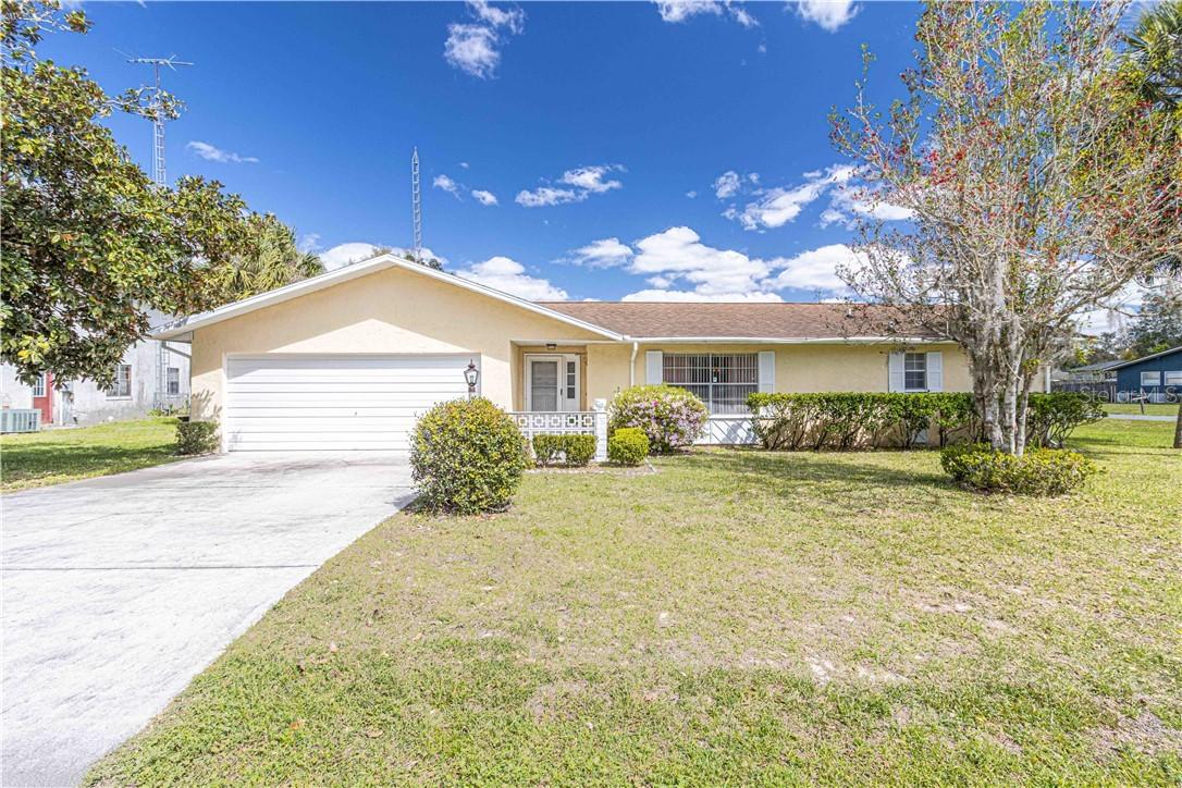 552 Silver Course Loop, Ocala, FL 34472