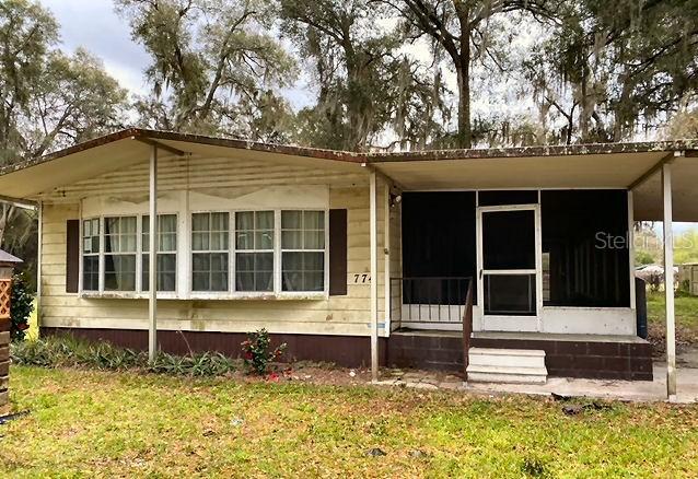 774 Cr 481b, Lake Panasoffkee, FL 33538
