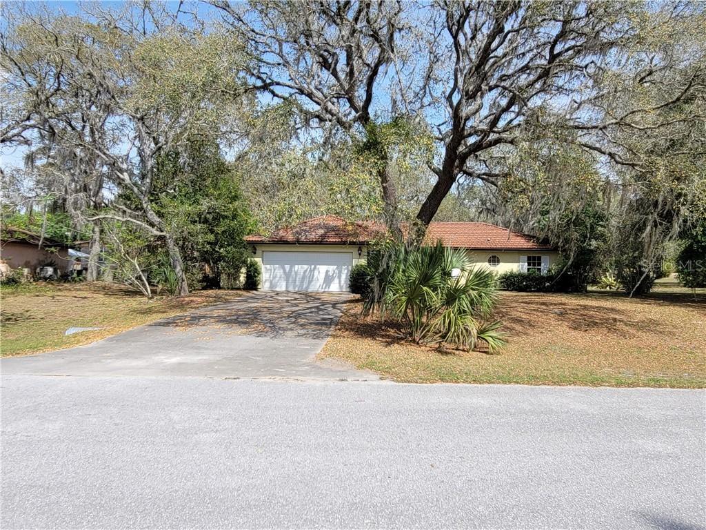 311 Oak Track Tr., Ocala, FL 34472