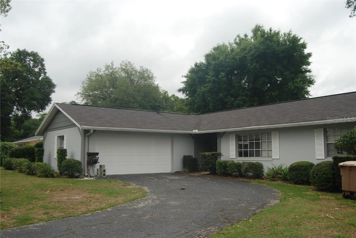 2204 NE 8 St., Ocala, FL 34470