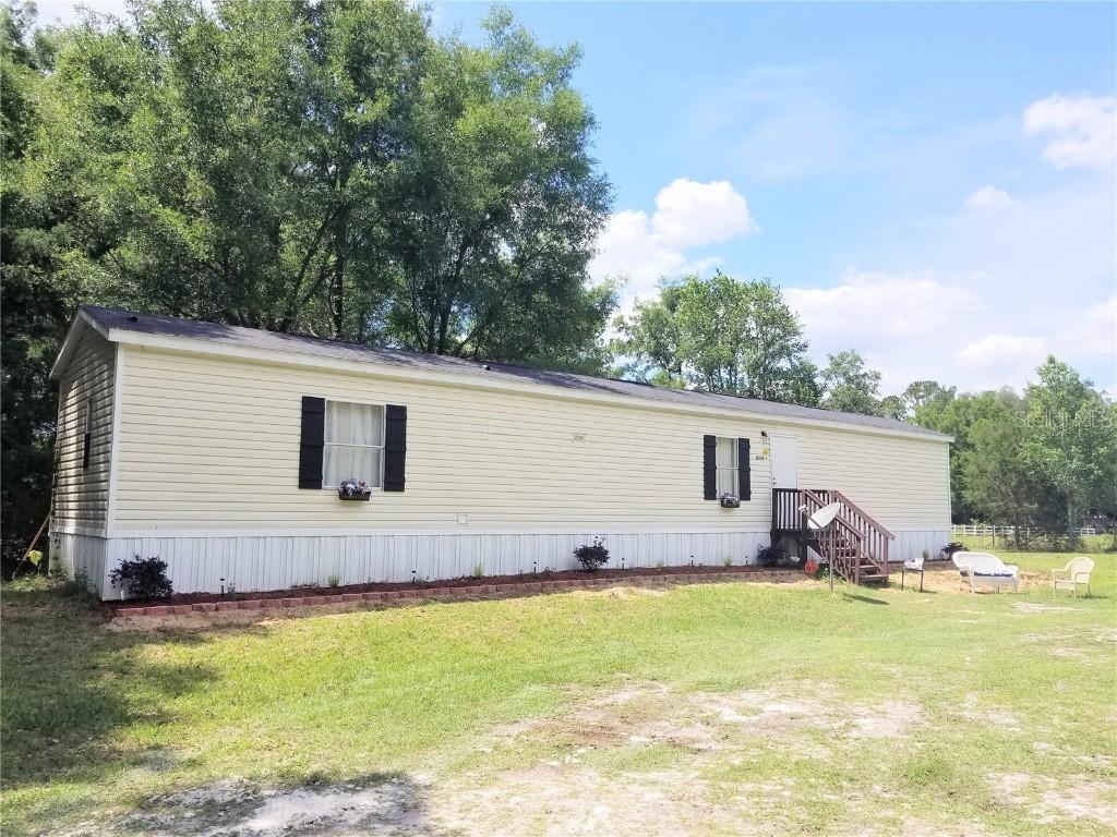 13548 & 13552 NW 160 Ave., Morriston, FL 32668