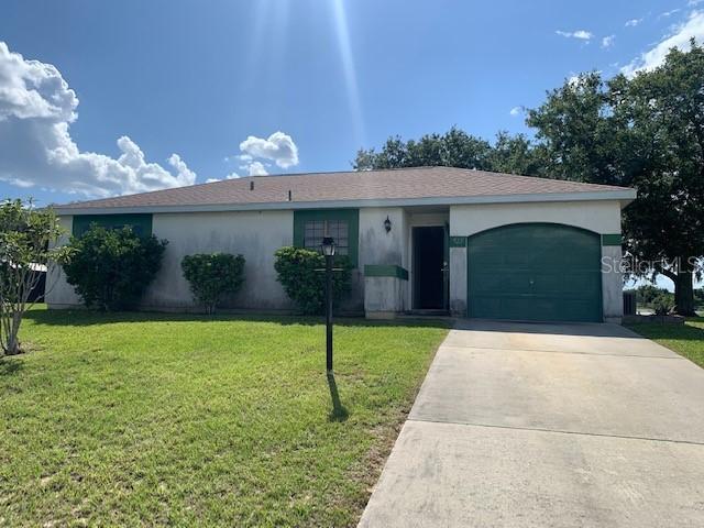 922 Hickory Rd., Ocala, FL 34472