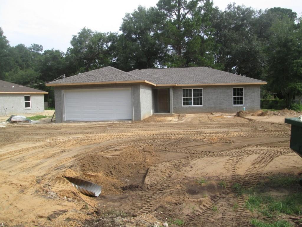 40 Redwood Rd., Ocala, FL 34472