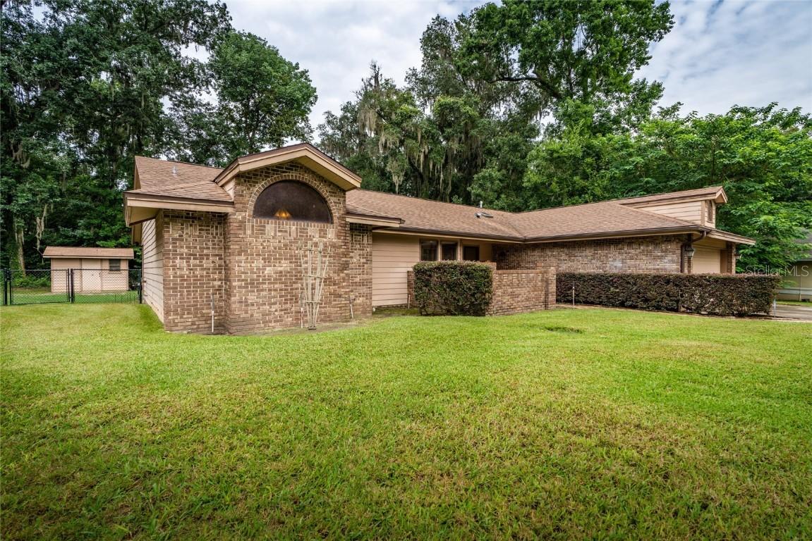 100 SE 34 St., Ocala, FL 34471