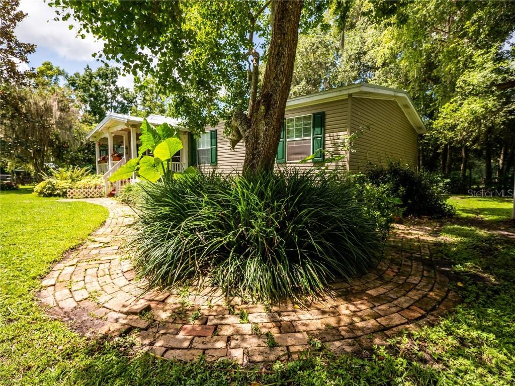 16242 NW 130th St., Williston, FL 32696