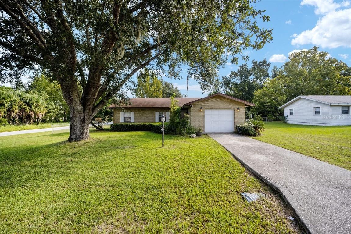 9317 Bahia Rd., Ocala, FL 34472