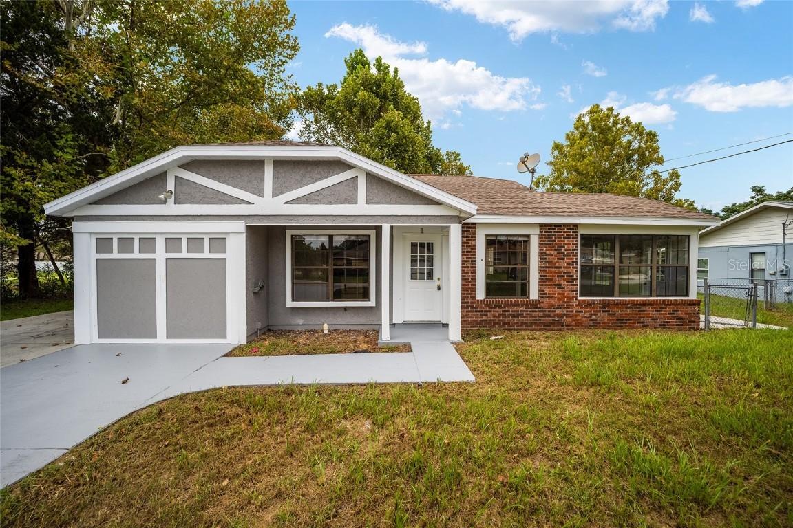 1 SE Pine Ter., Ocala, FL 34472