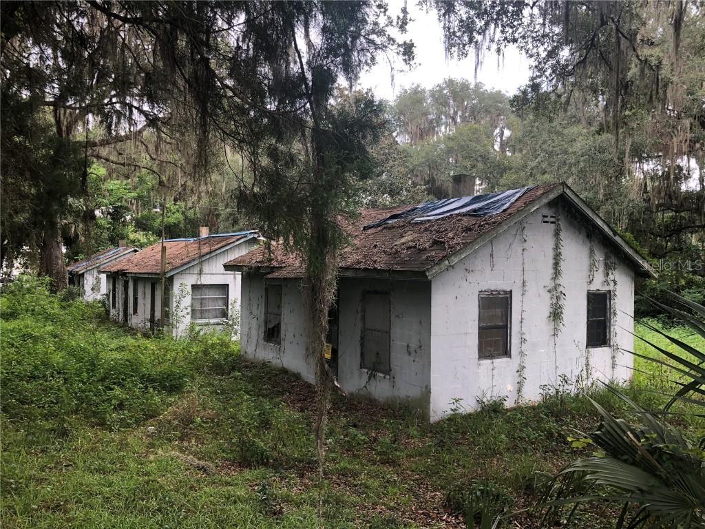 13979 S Hwy 25, Ocklawaha, FL 32179