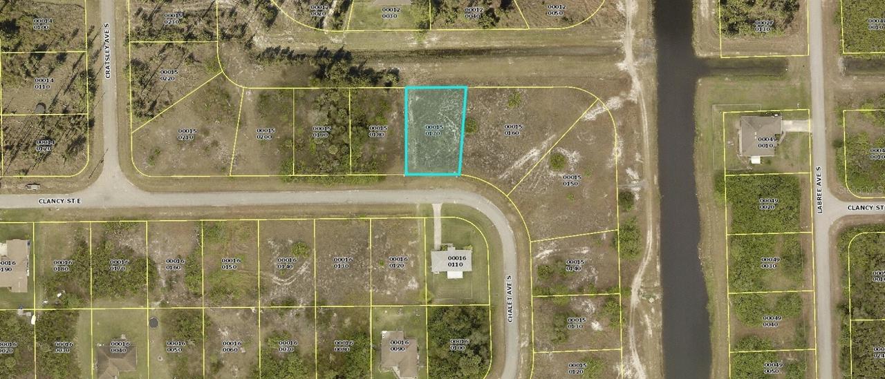 655 Clancy St., Lehigh Acres, FL 33974