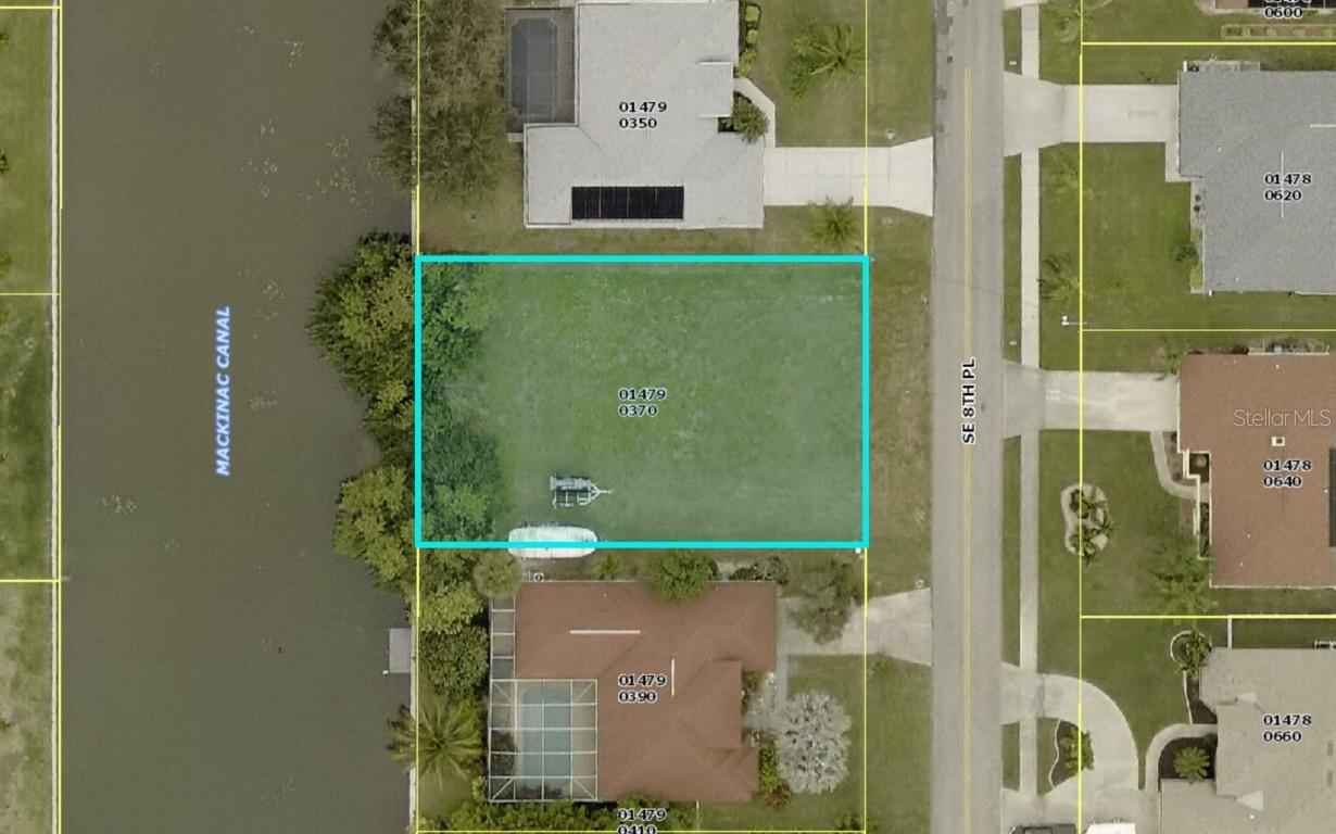 214 SE 8th Pl., Cape Coral, FL 33990