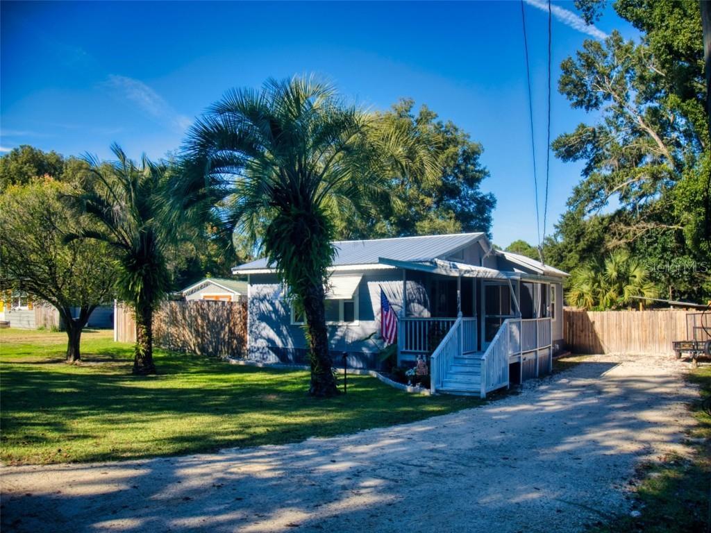 13025 SE 122 Pl., Ocklawaha, FL 32183