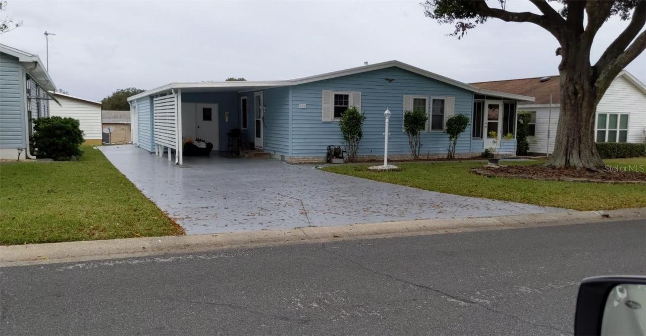 705 SE St Andrews Blvd., The Villages, FL 32159