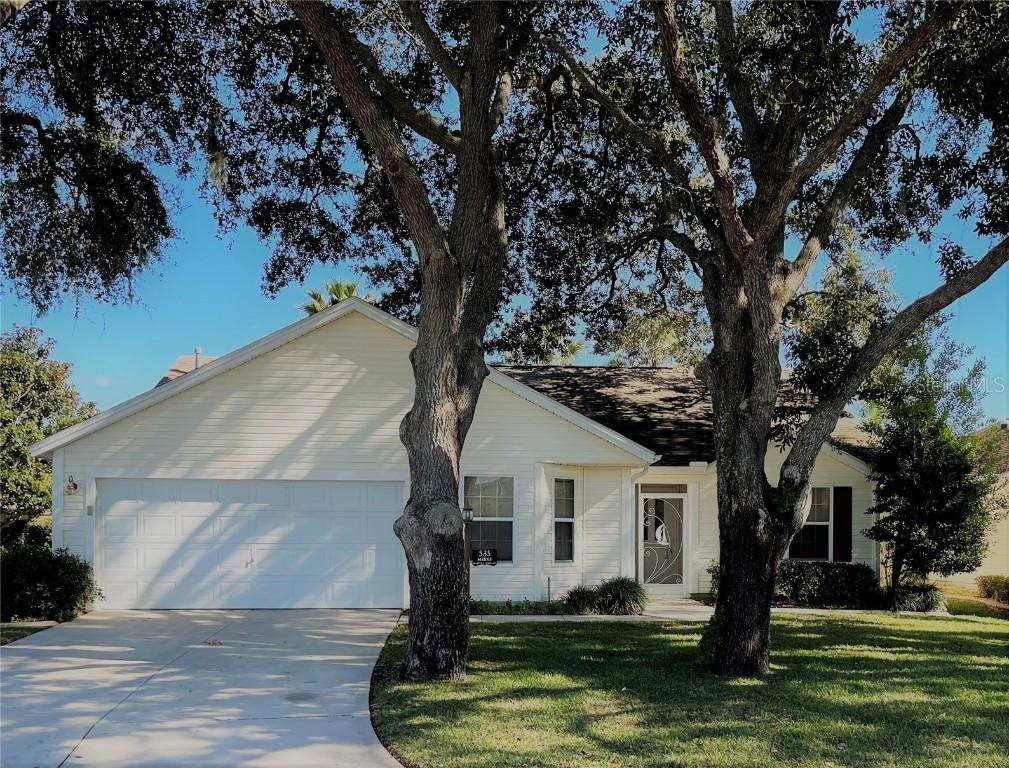 535 Weston Manor Dr., The Villages, FL 32162