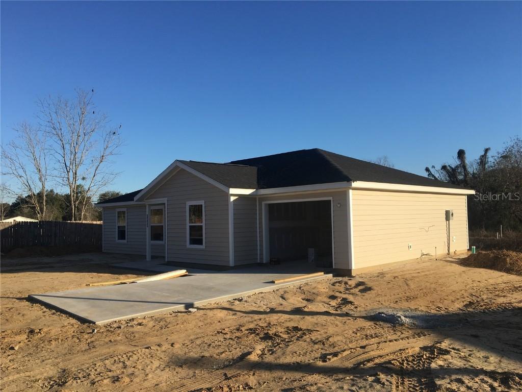 877 NW 126th Ln., Citra, FL 32113