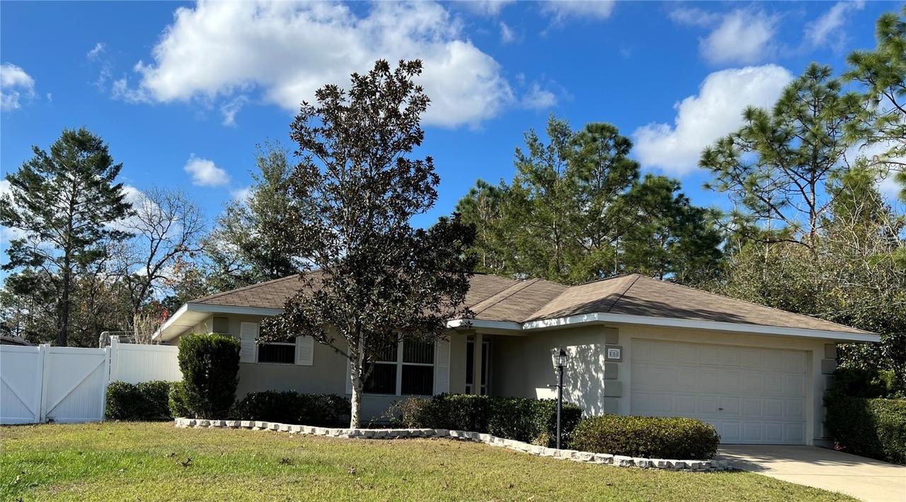 8 Redwood Track Pass, Ocala, FL 34472