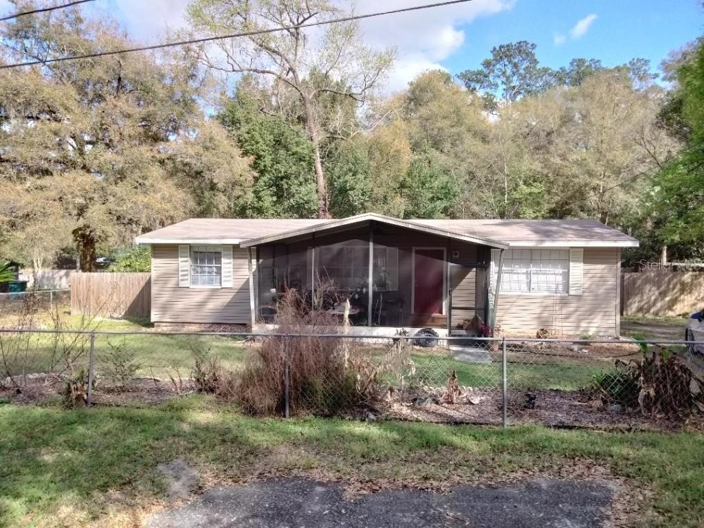 323 NE 39th Ave., Ocala, FL 34470