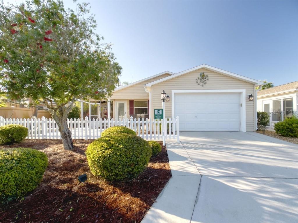 1360 Fairway St., The Villages, FL 32162