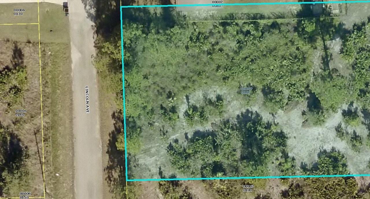 806 Lincoln Ave., Lehigh Acres, FL 33972