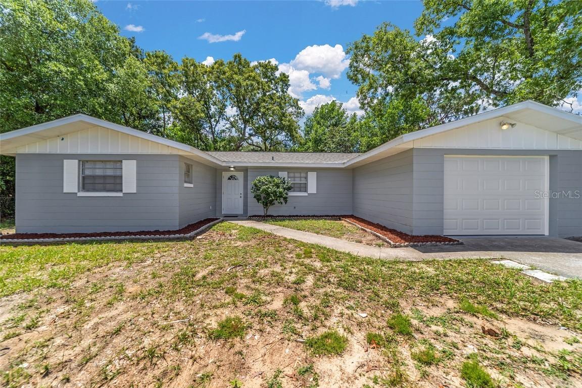 8 Lake Ct., Ocala, FL 34472