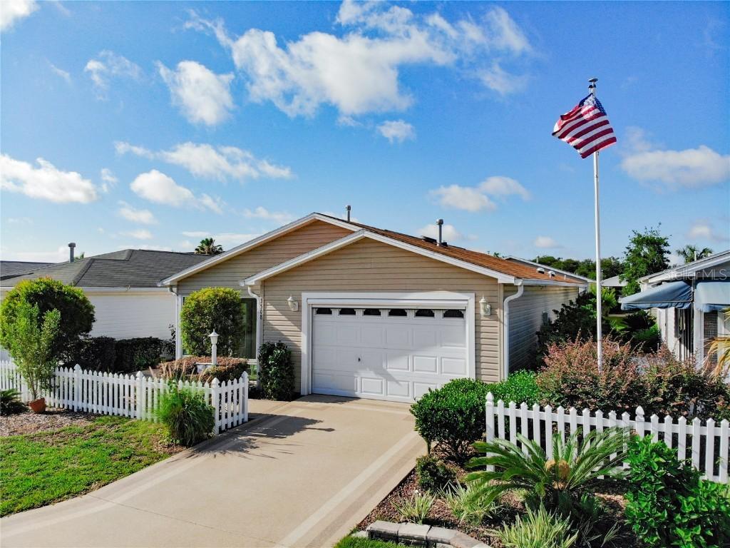 3508 Cambria Cir., The Villages, FL 32162