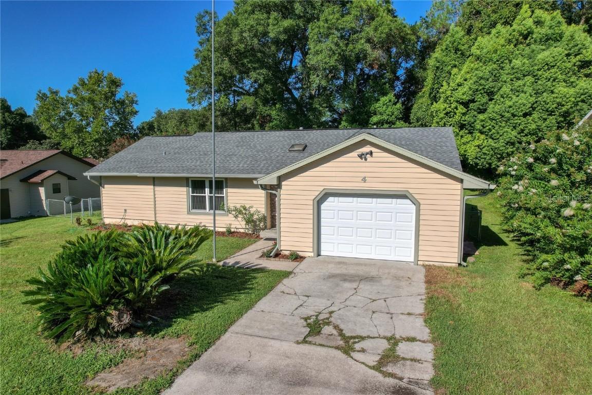 4 Teak Ct., Ocala, FL 34472