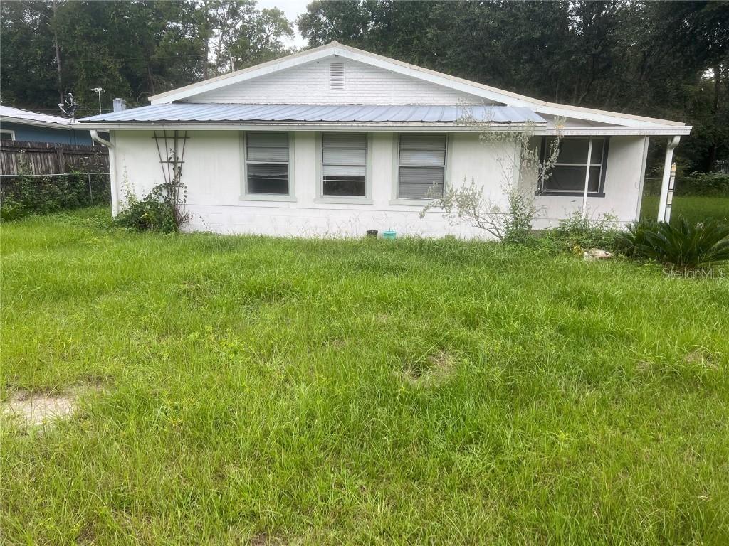 15600 NE 150 Ct., Fort Mc Coy, FL 32134