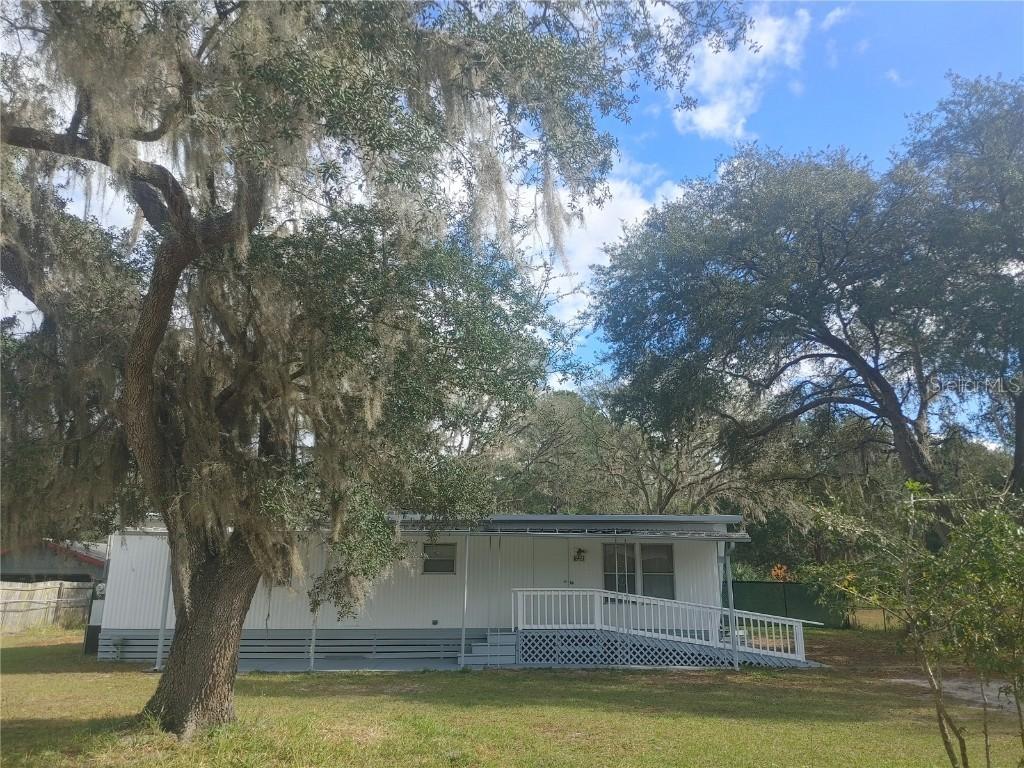 16461 NE 141st Ave., Fort Mc Coy, FL 32134