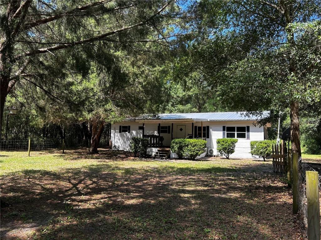 7990 NW 145th Avenue Rd., Morriston, FL 32668