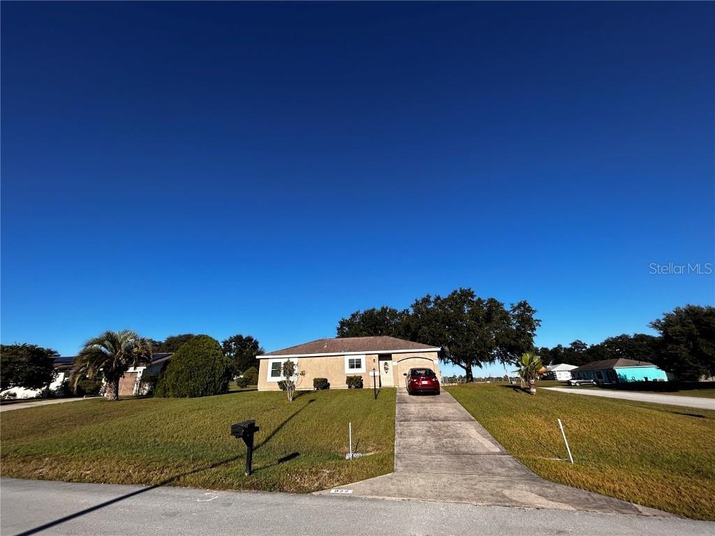 922 Hickory Rd., Ocala, FL 34472