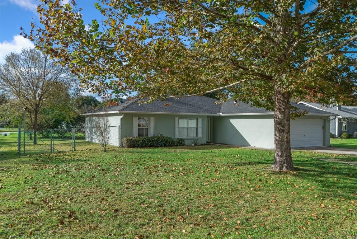 102 Teak Loop, Ocala, FL 34472