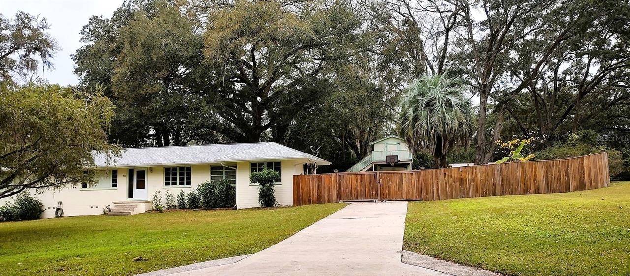 36 NE 32nd Ave., Ocala, FL 34470