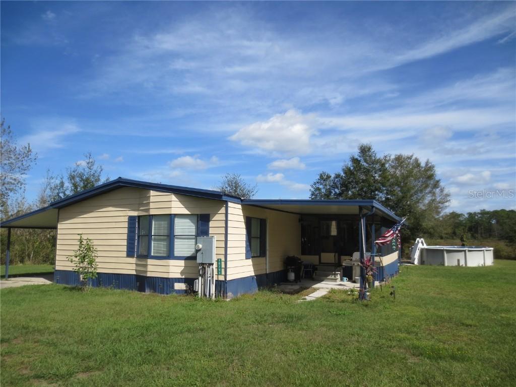 18791 SE 50th St., Ocklawaha, FL 32179