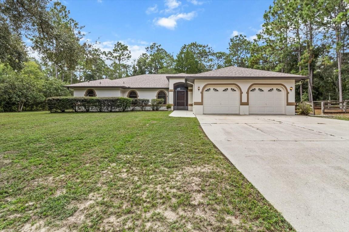 2494 W Axelwood Dr., Beverly Hills, FL 34465