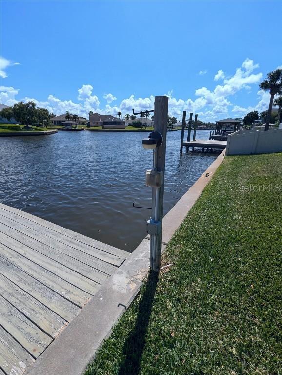 17 Crossbow Ct., Palm Coast, FL 32137