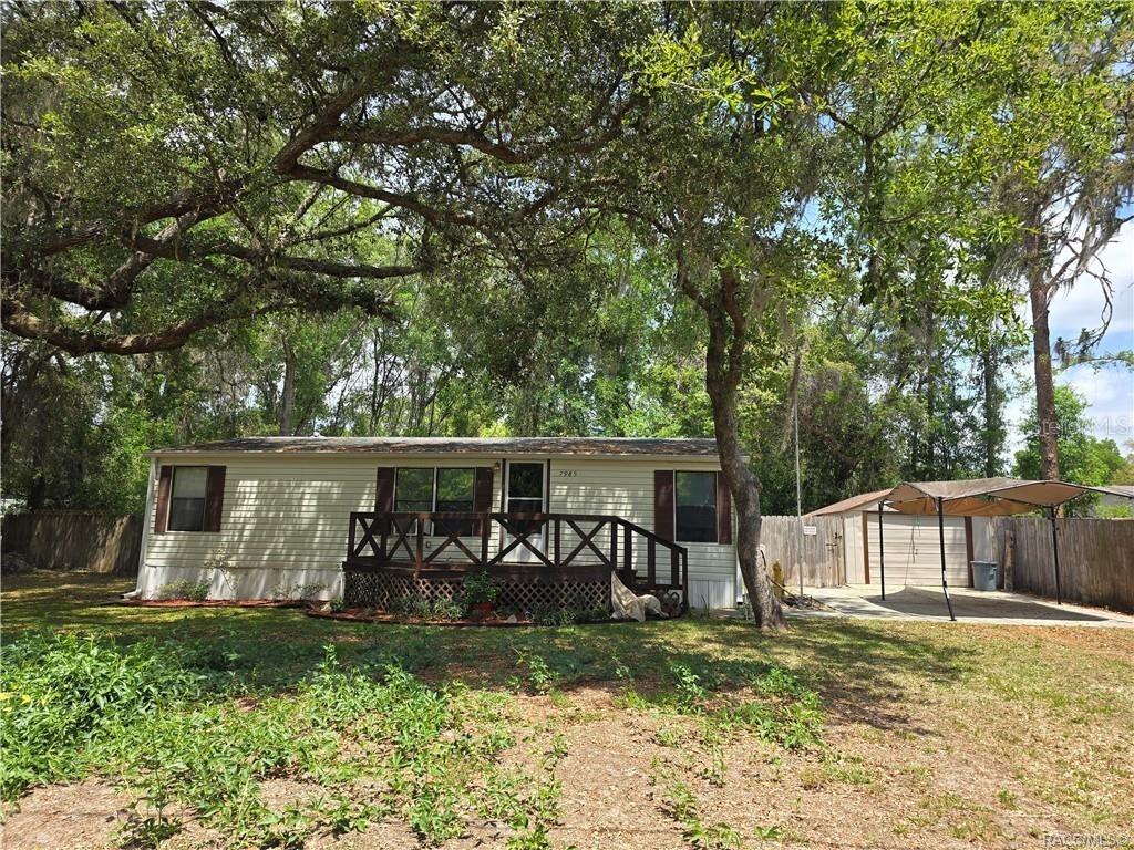 8009 E Peacock Ln., Floral City, FL 34436
