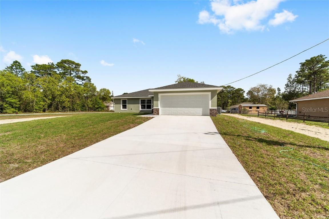 5674 N Claremont Dr., Citrus Springs, FL 34434