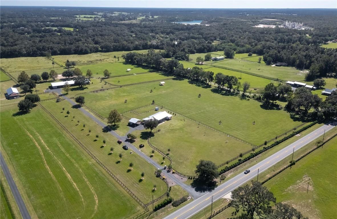 12895 NW Gainesville Rd., Reddick, FL 32686