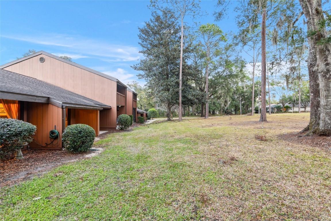19660 SW 83rd Place Rd. #C18, Dunnellon, FL 34432
