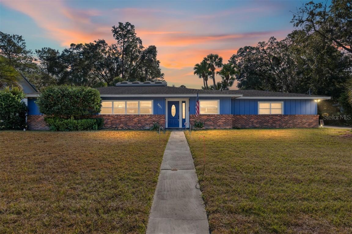 4421 NW 17th Pl., Gainesville, FL 32605