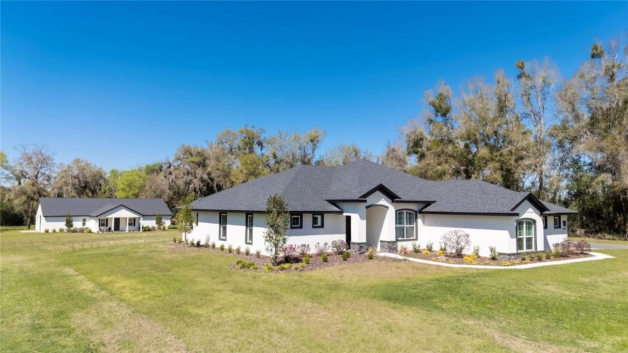 1725 W Hwy 329, Citra, FL 32113