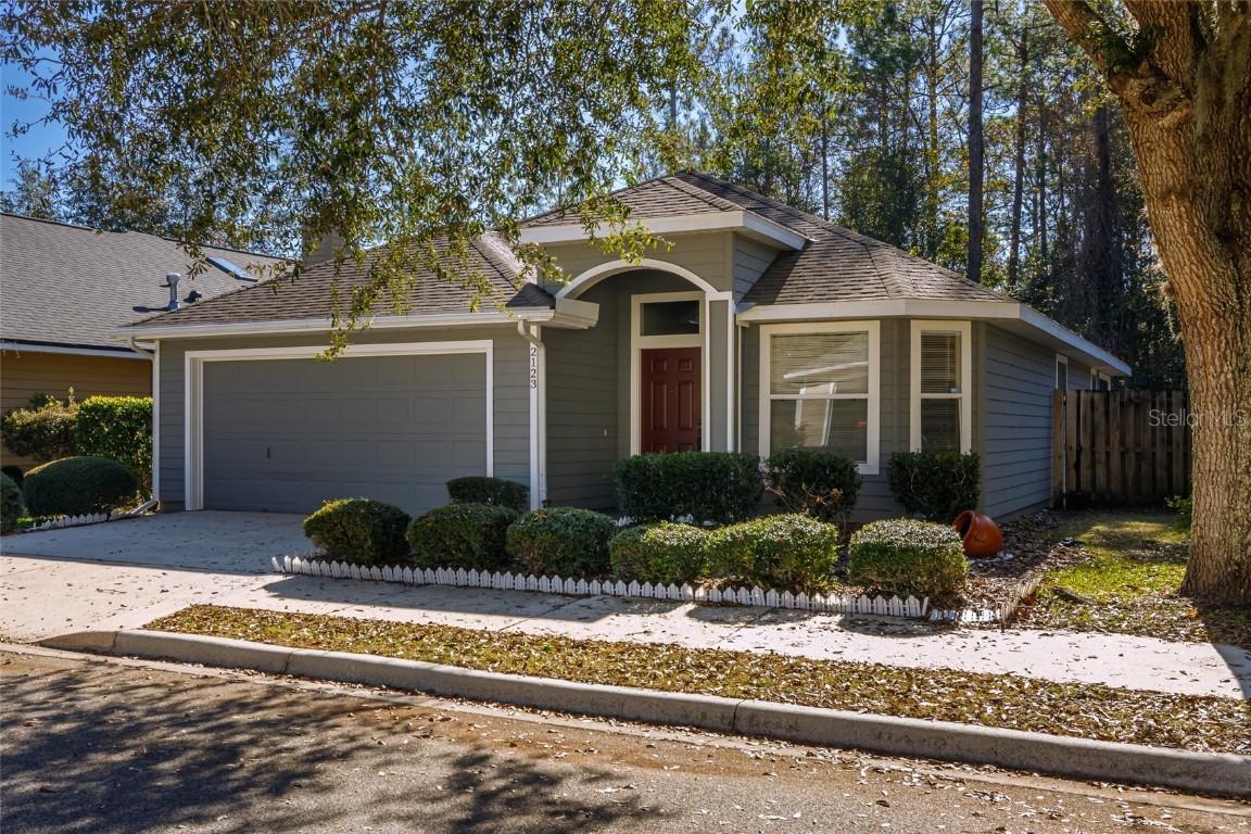 2123 NW 52nd Pl., Gainesville, FL 32605